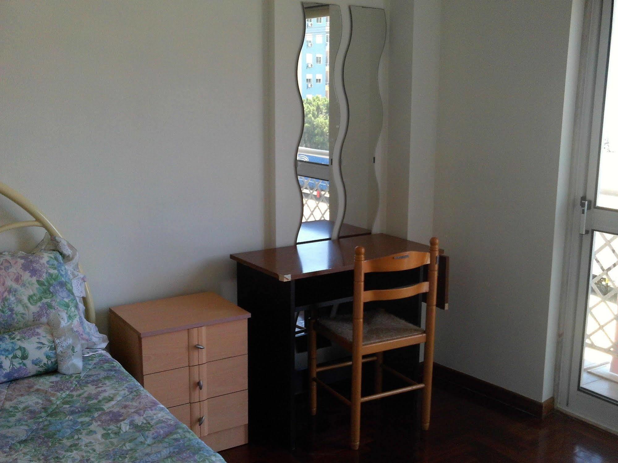 Homestay Marialva Park Seixal  Exteriér fotografie